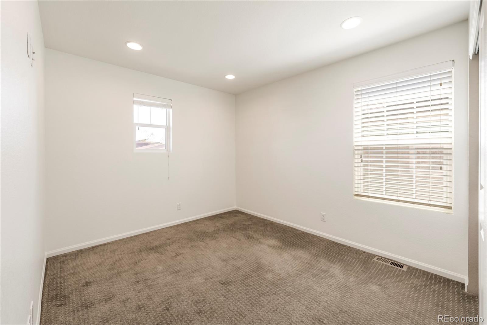 11045 E 28th Place Denver CO 80238