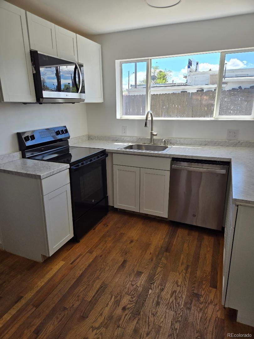 1525 Roslyn Street Denver CO 80220