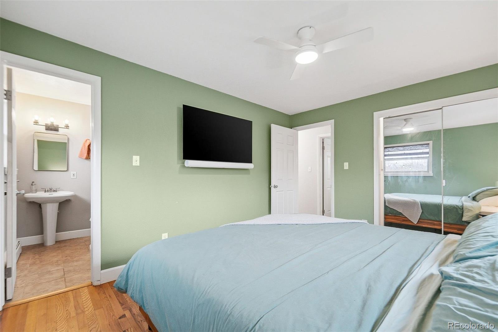 6034 S Steele Street Centennial CO 80121