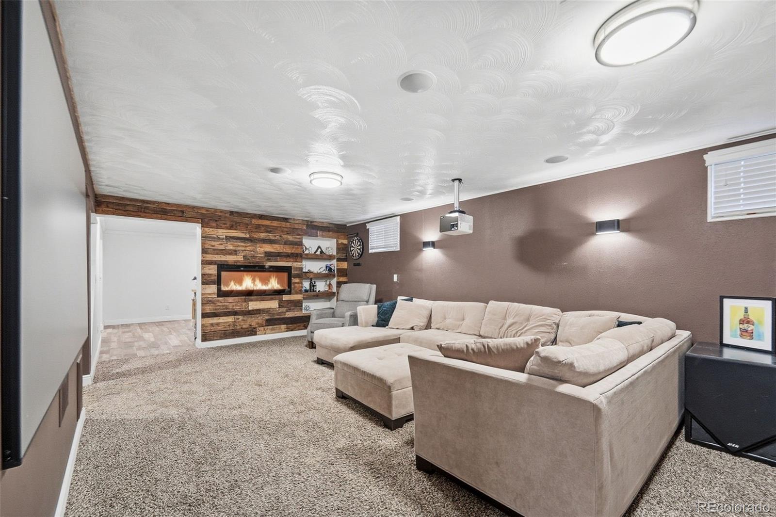 6034 S Steele Street Centennial CO 80121