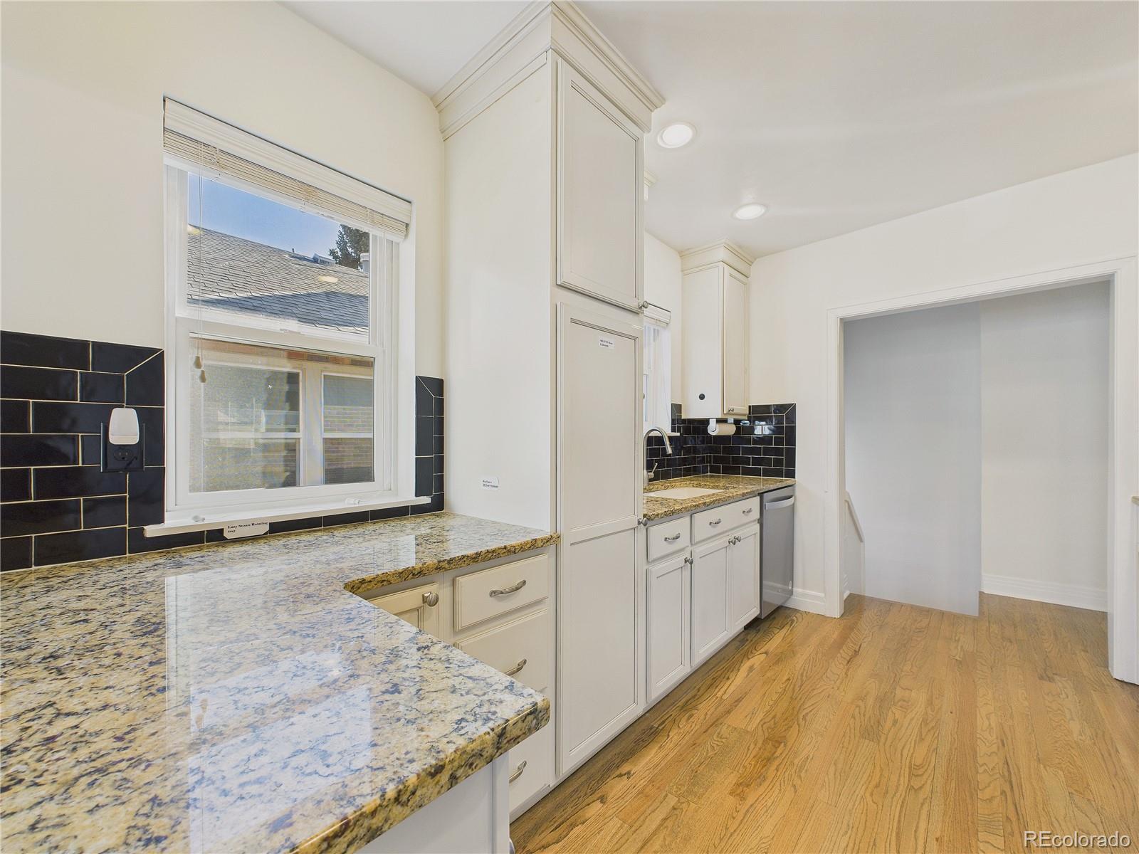 3334 W 37th Avenue Denver CO 80211
