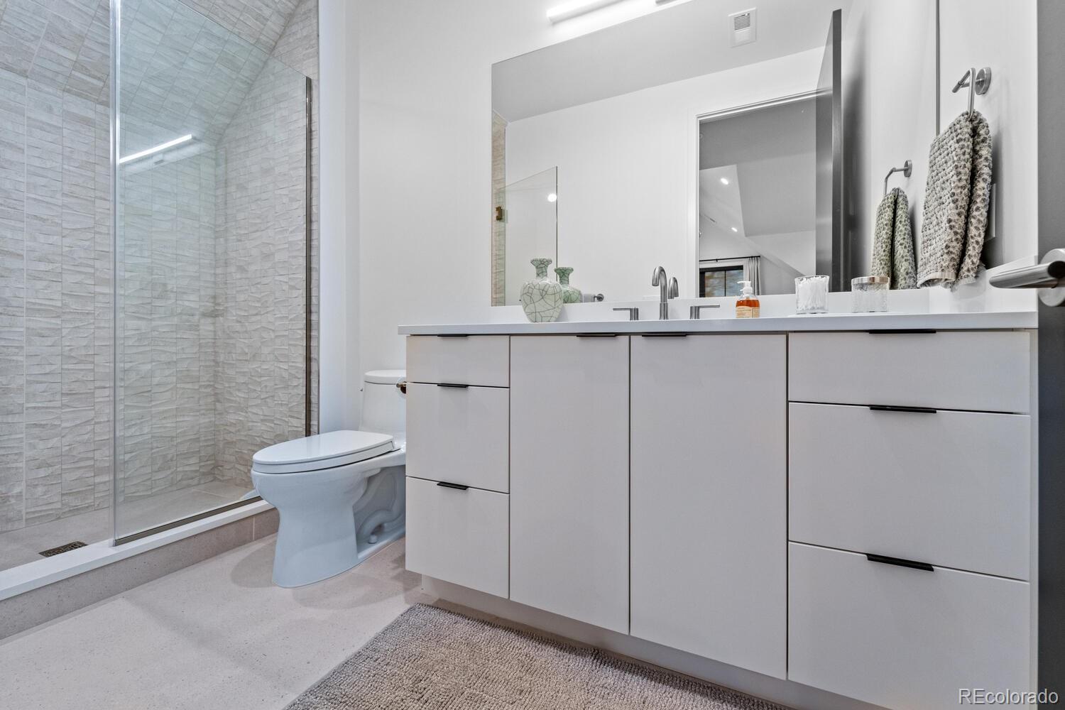 2565 S Jackson Street Denver CO 80210