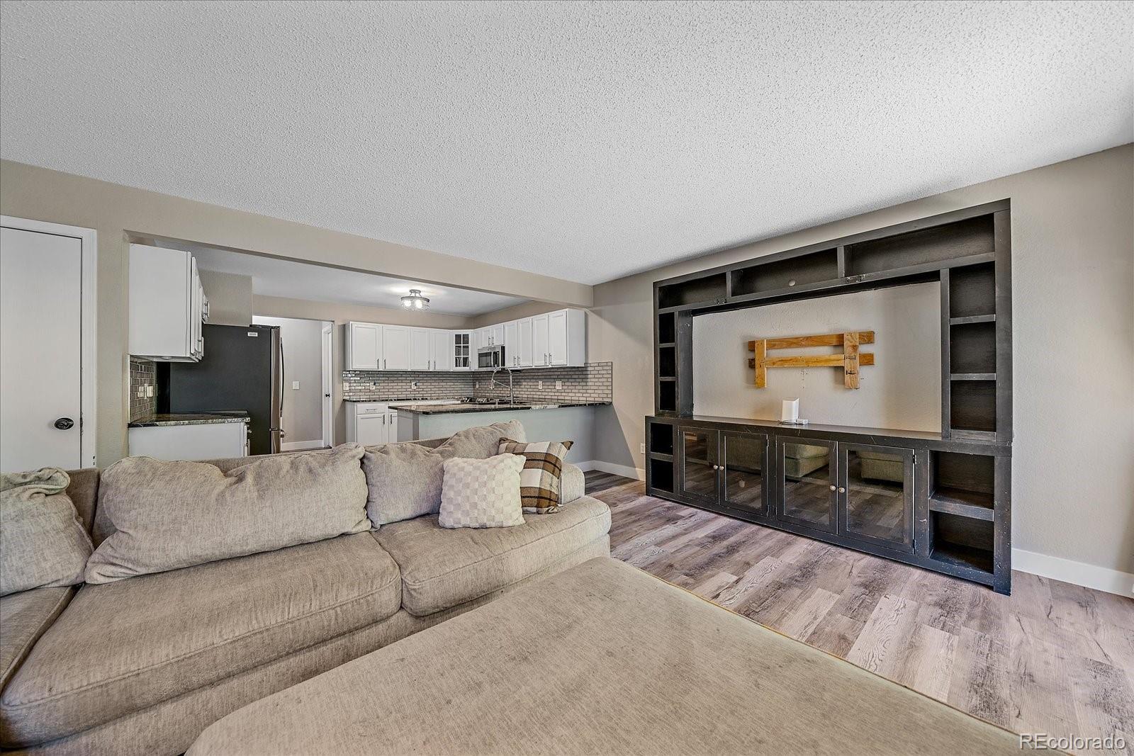 8703 Redwing Avenue Littleton CO 80126