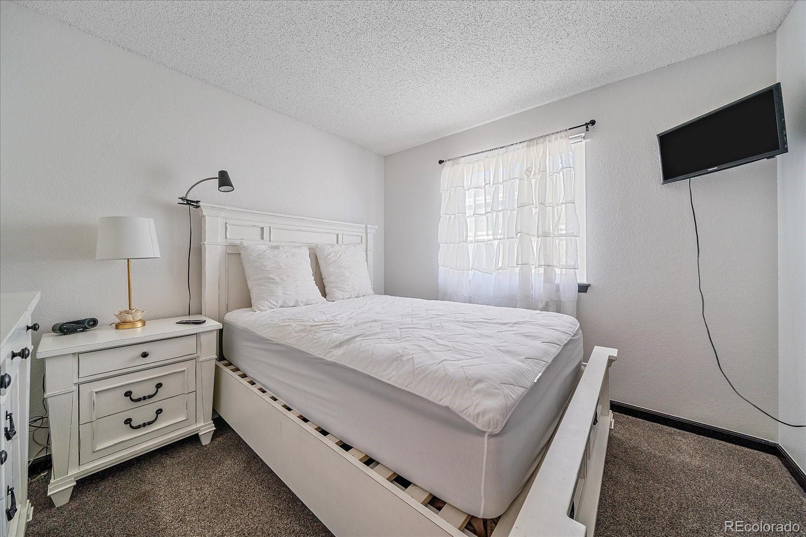 8703 Redwing Avenue Littleton CO 80126