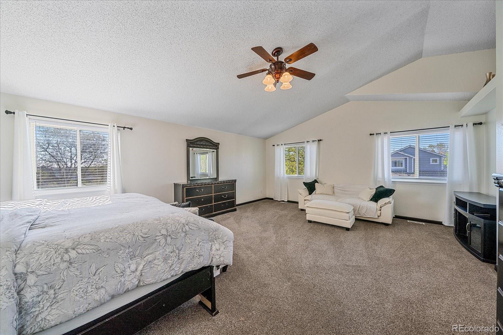 8703 Redwing Avenue Littleton CO 80126