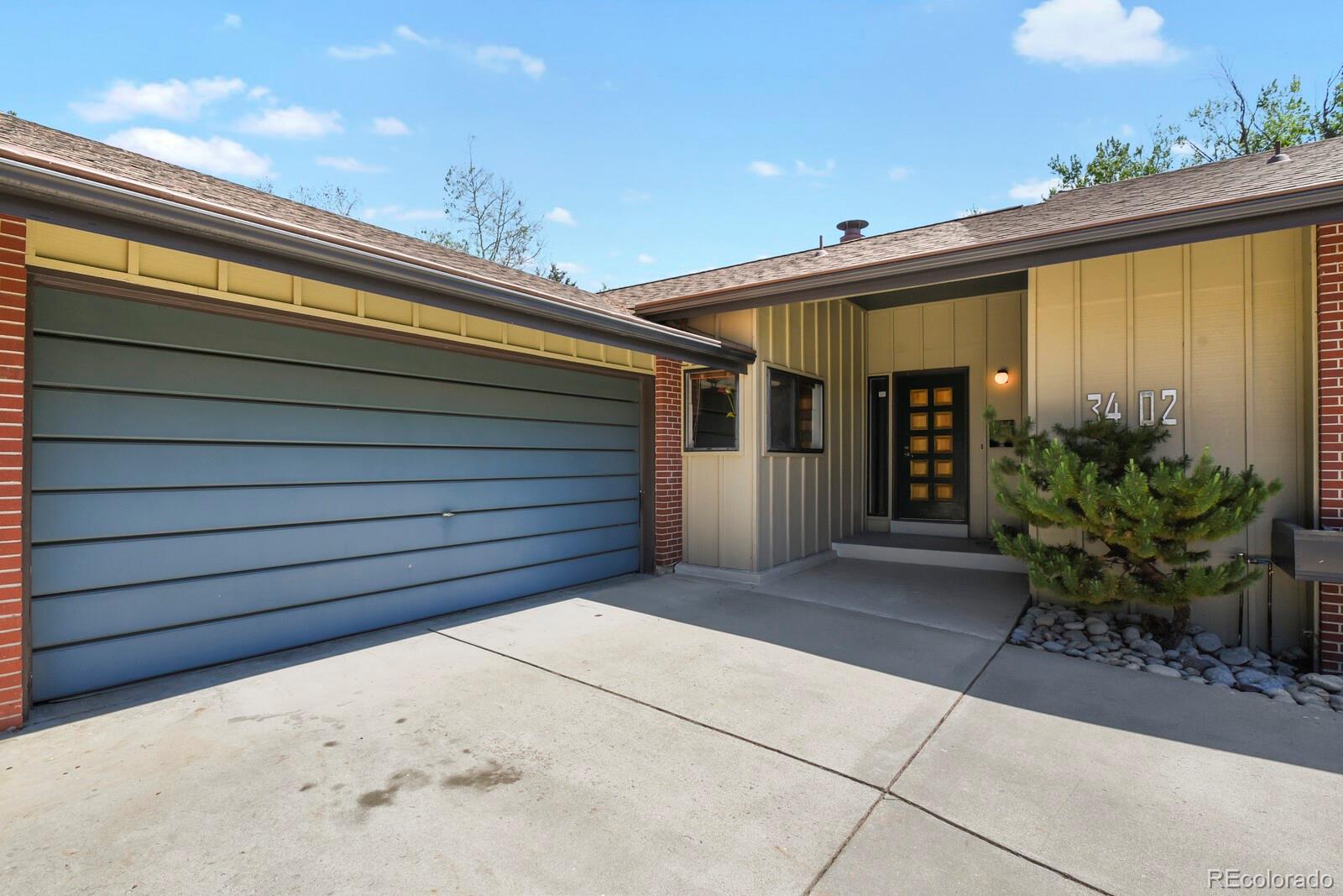 3402 S Dallas Court Denver CO 80231