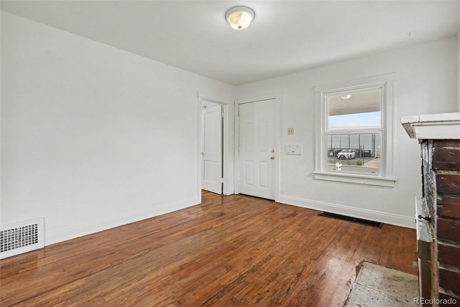 1237 S Bannock Street Denver CO 80223