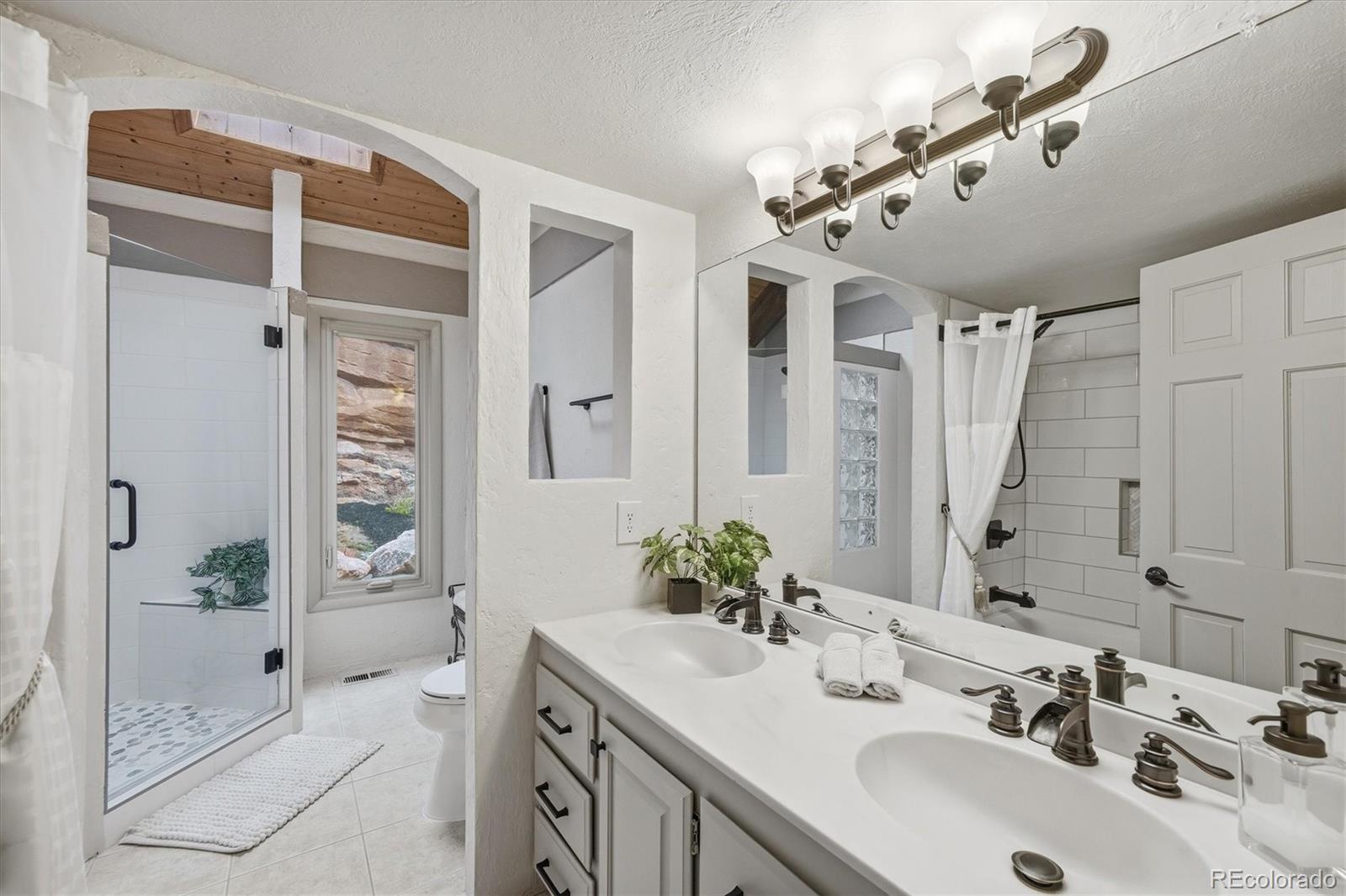 6195 Apache Drive Larkspur CO 80118