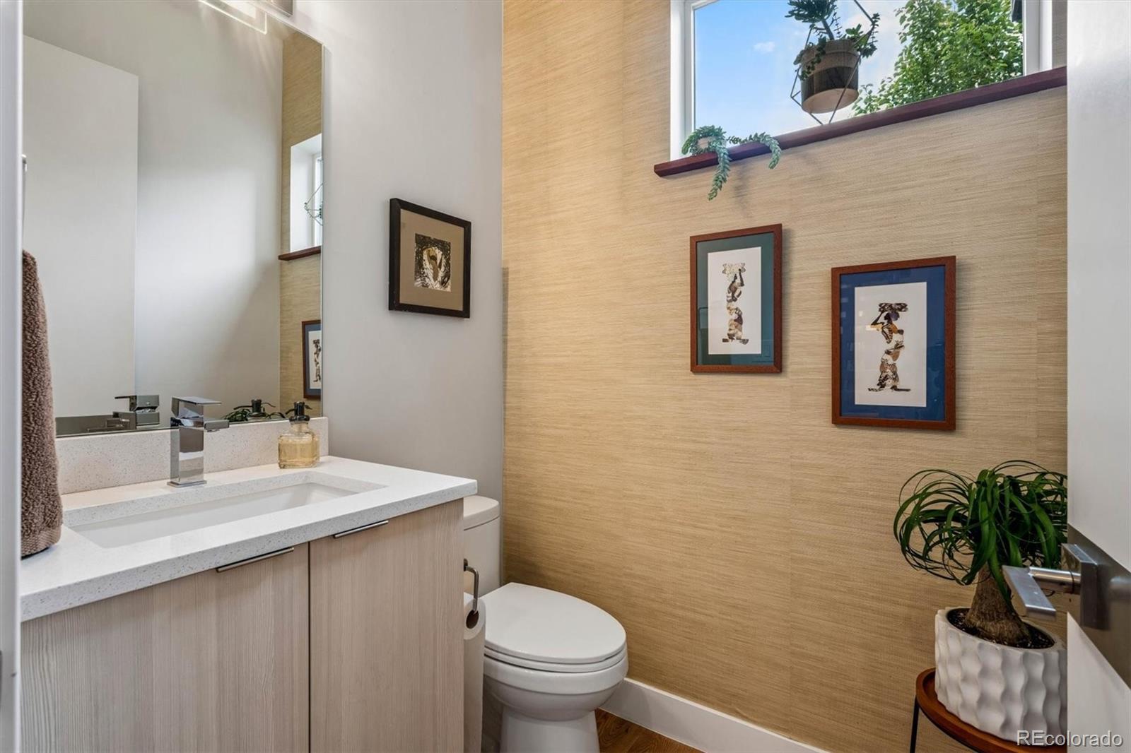 1935 Lowell Boulevard Denver CO 80204