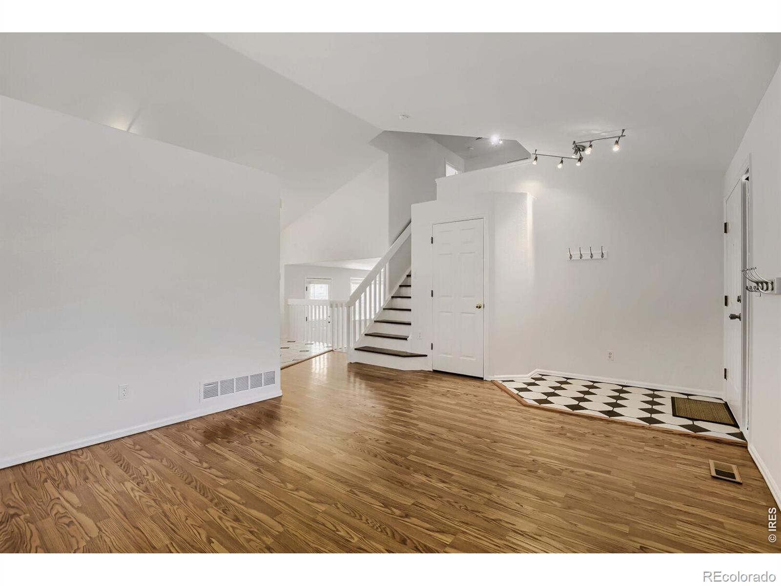 1633 Deerwood Drive Longmont CO 80504