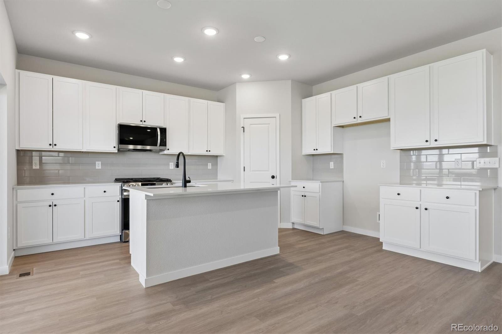 3681 Sandreed Street Dacono CO 80514