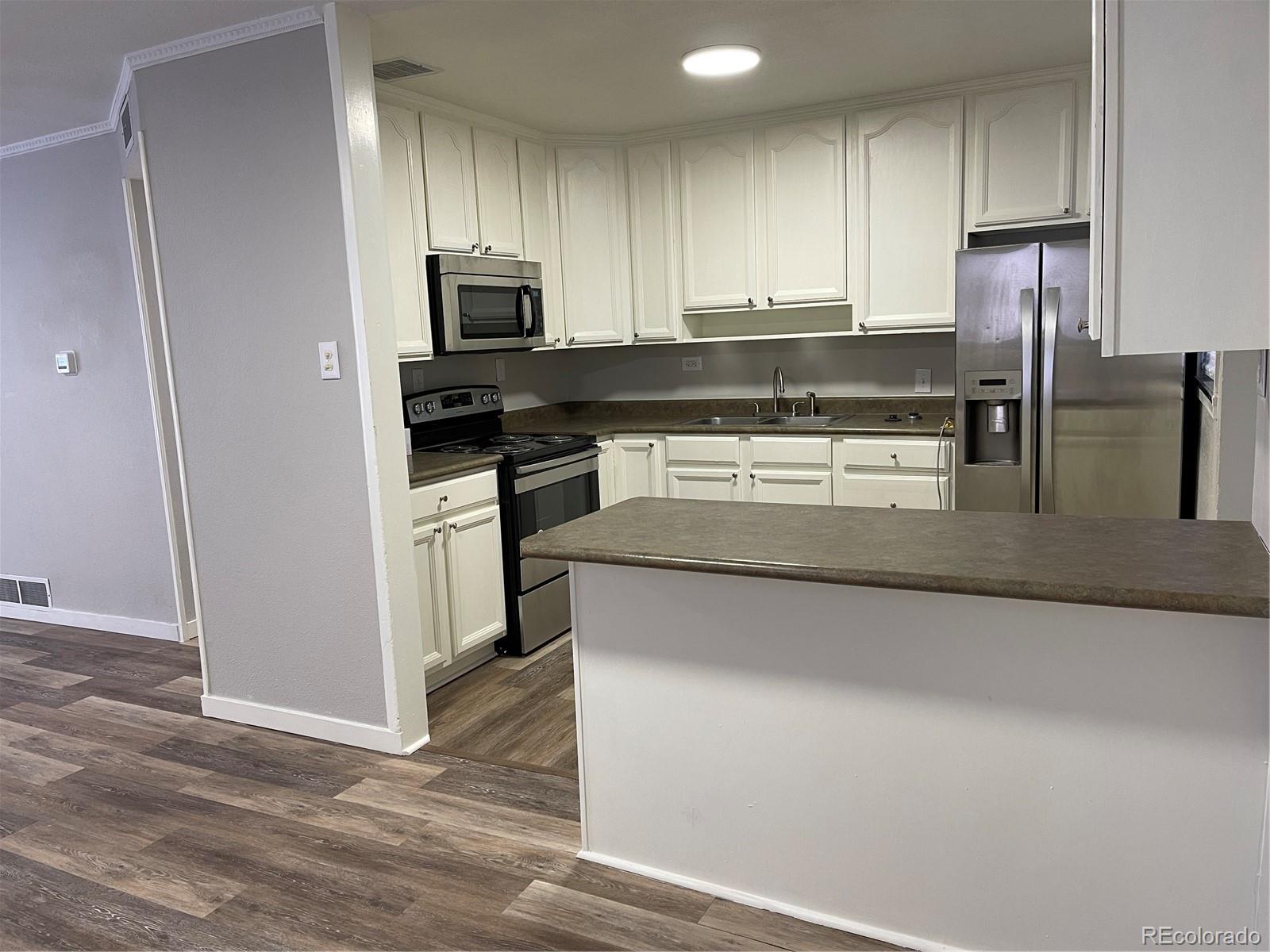 1250 Worchester Street Aurora CO 80011