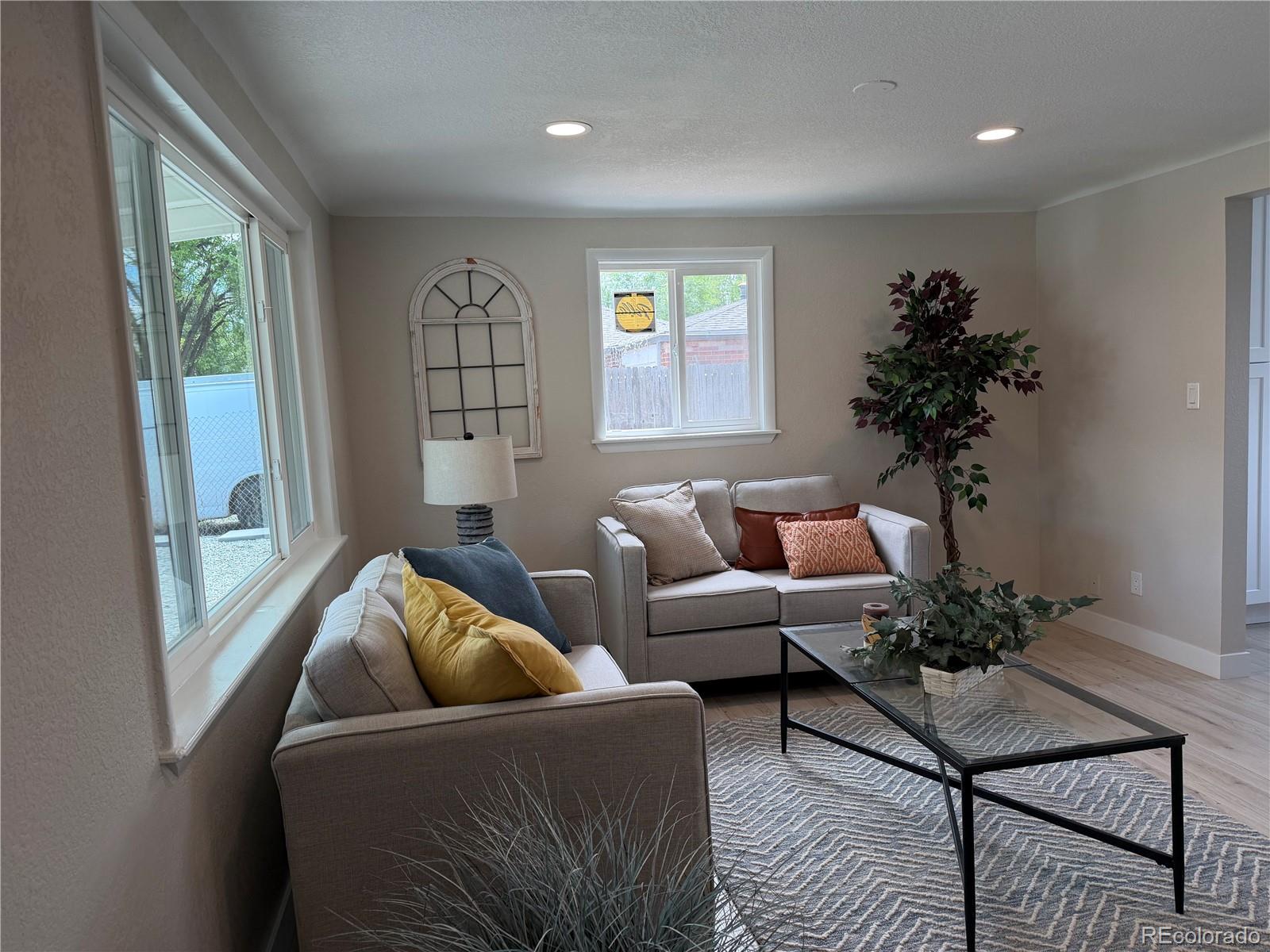 1721 N Argonne Street Aurora CO 80011