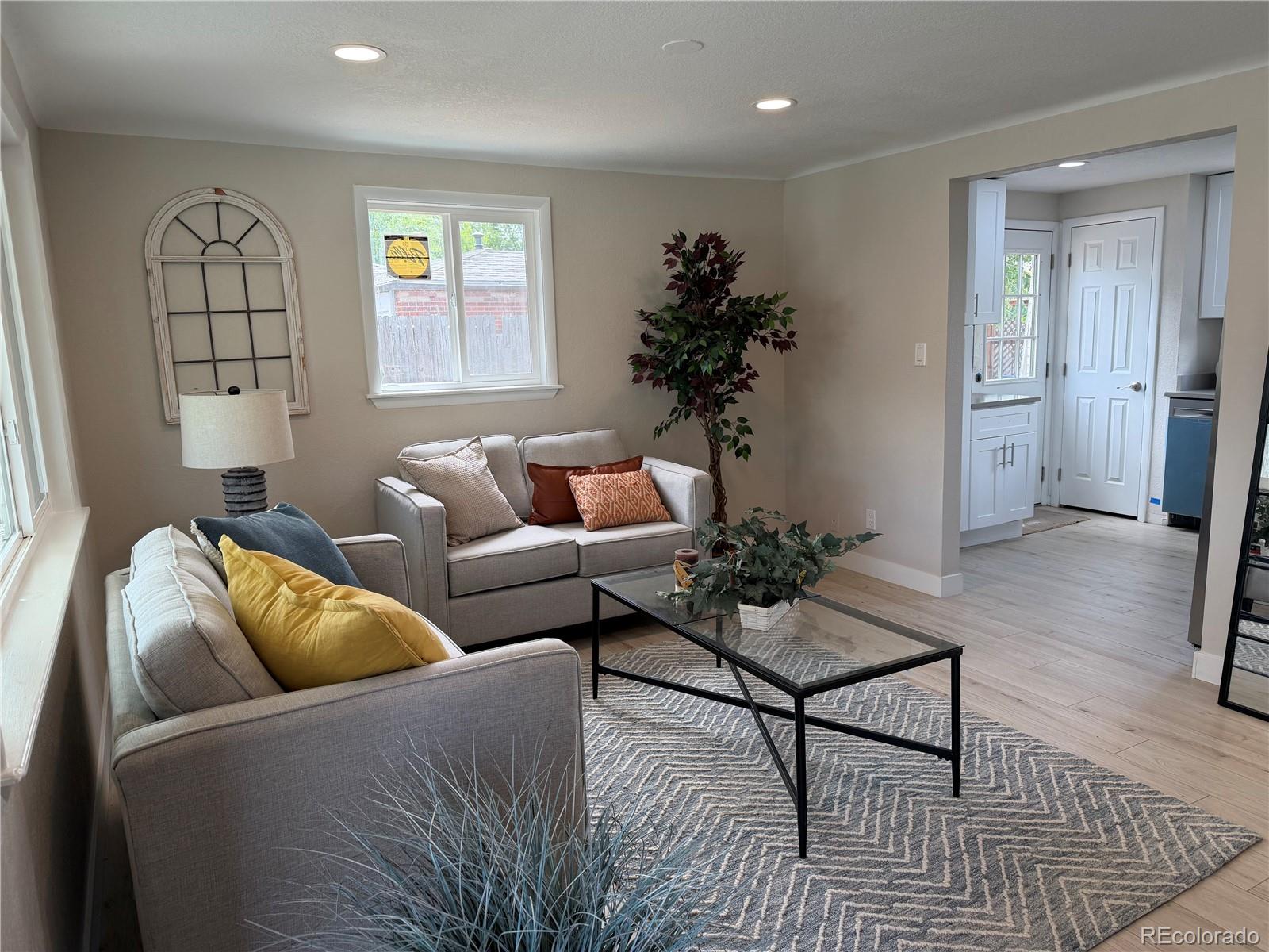 1721 N Argonne Street Aurora CO 80011