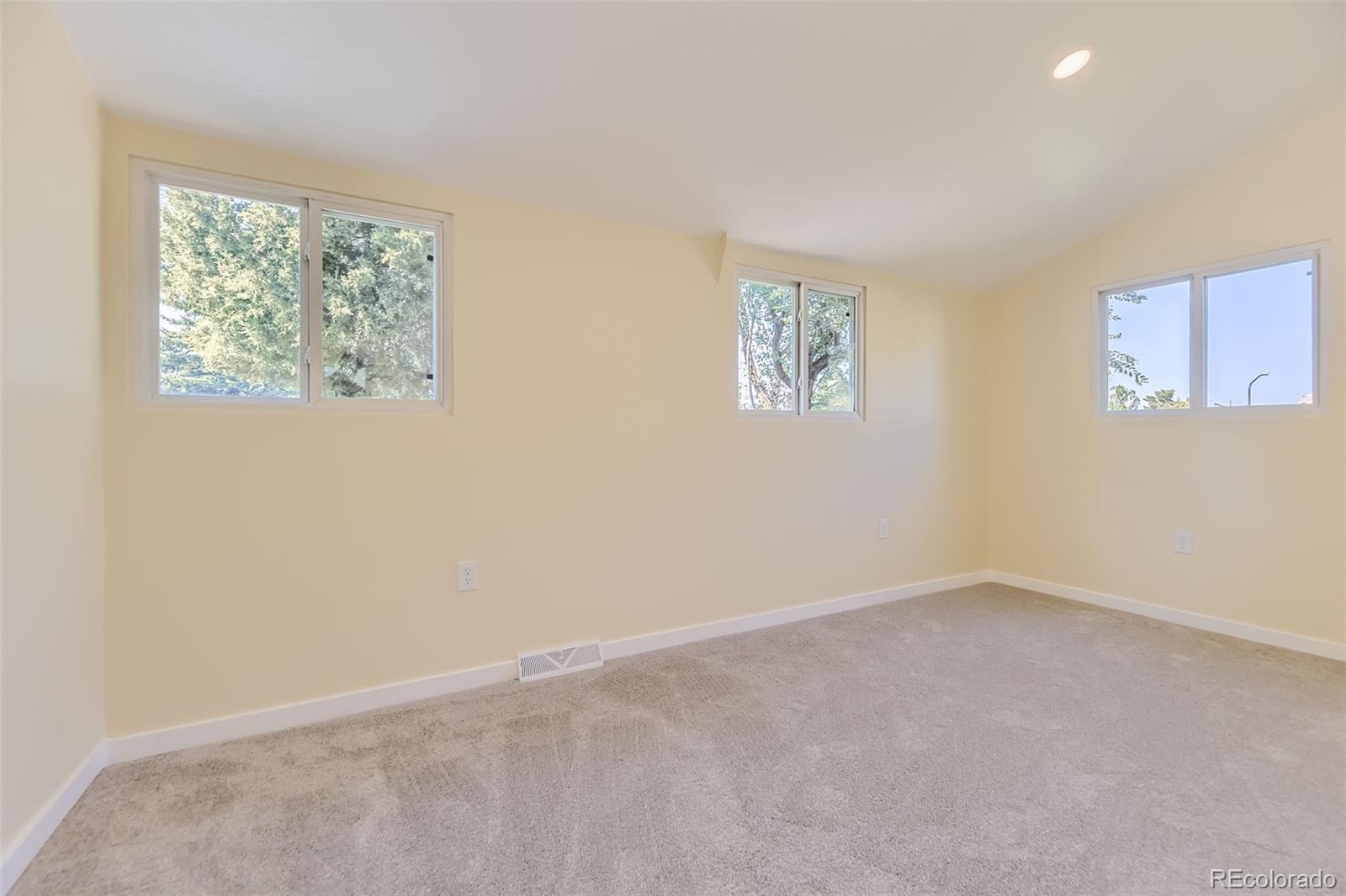 5330 S Windermere Street Littleton CO 80120