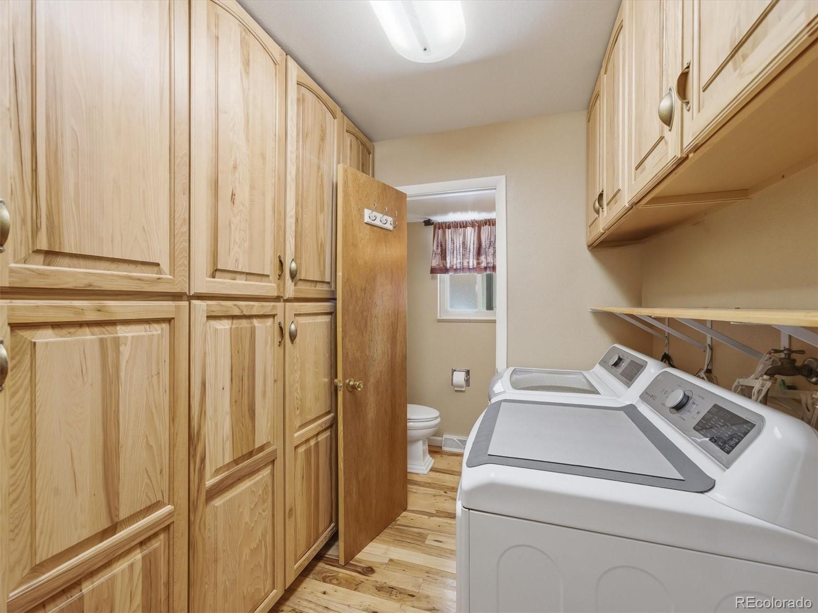 4827 S Lewis Court Littleton CO 80127