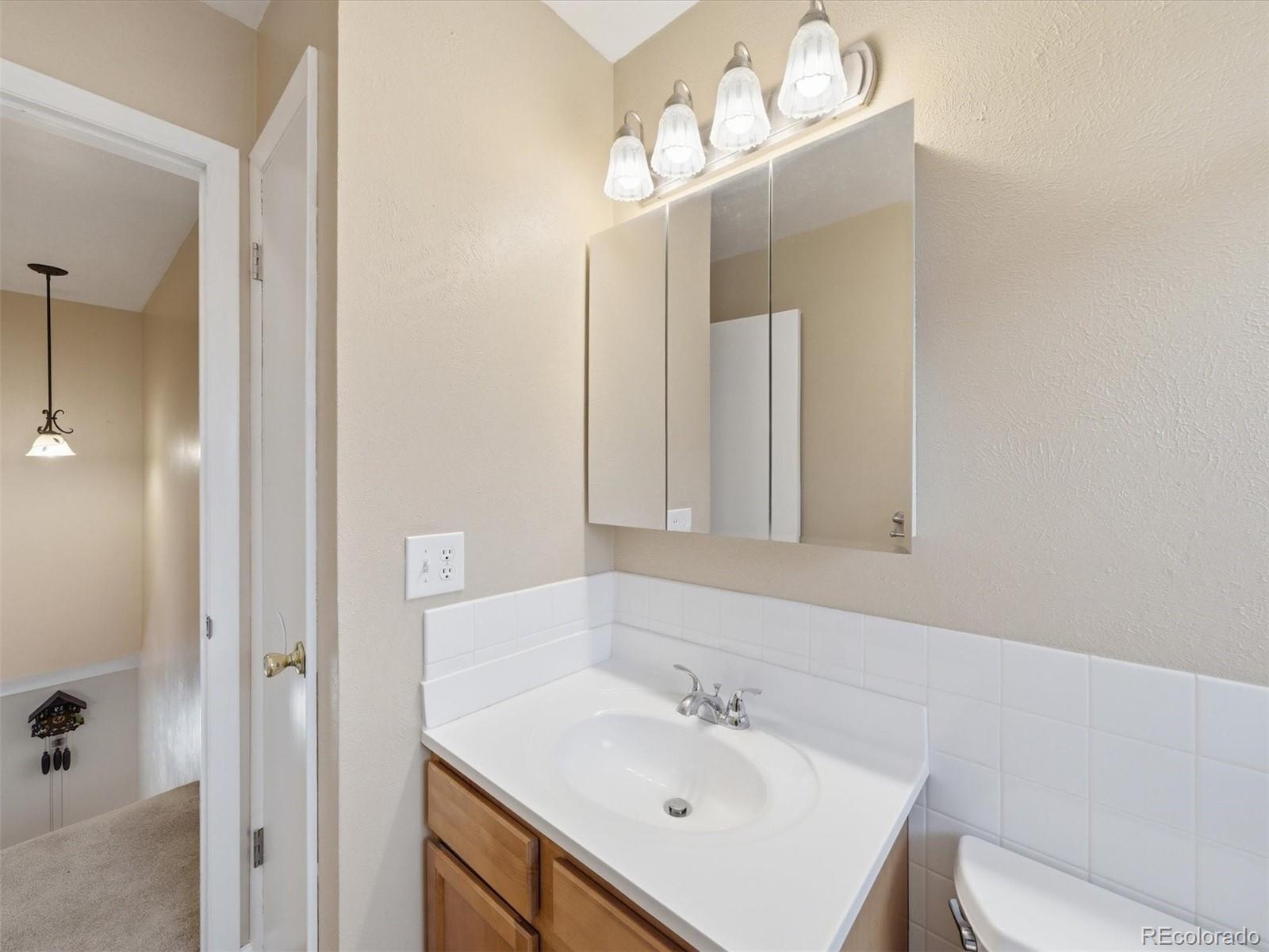 4827 S Lewis Court Littleton CO 80127