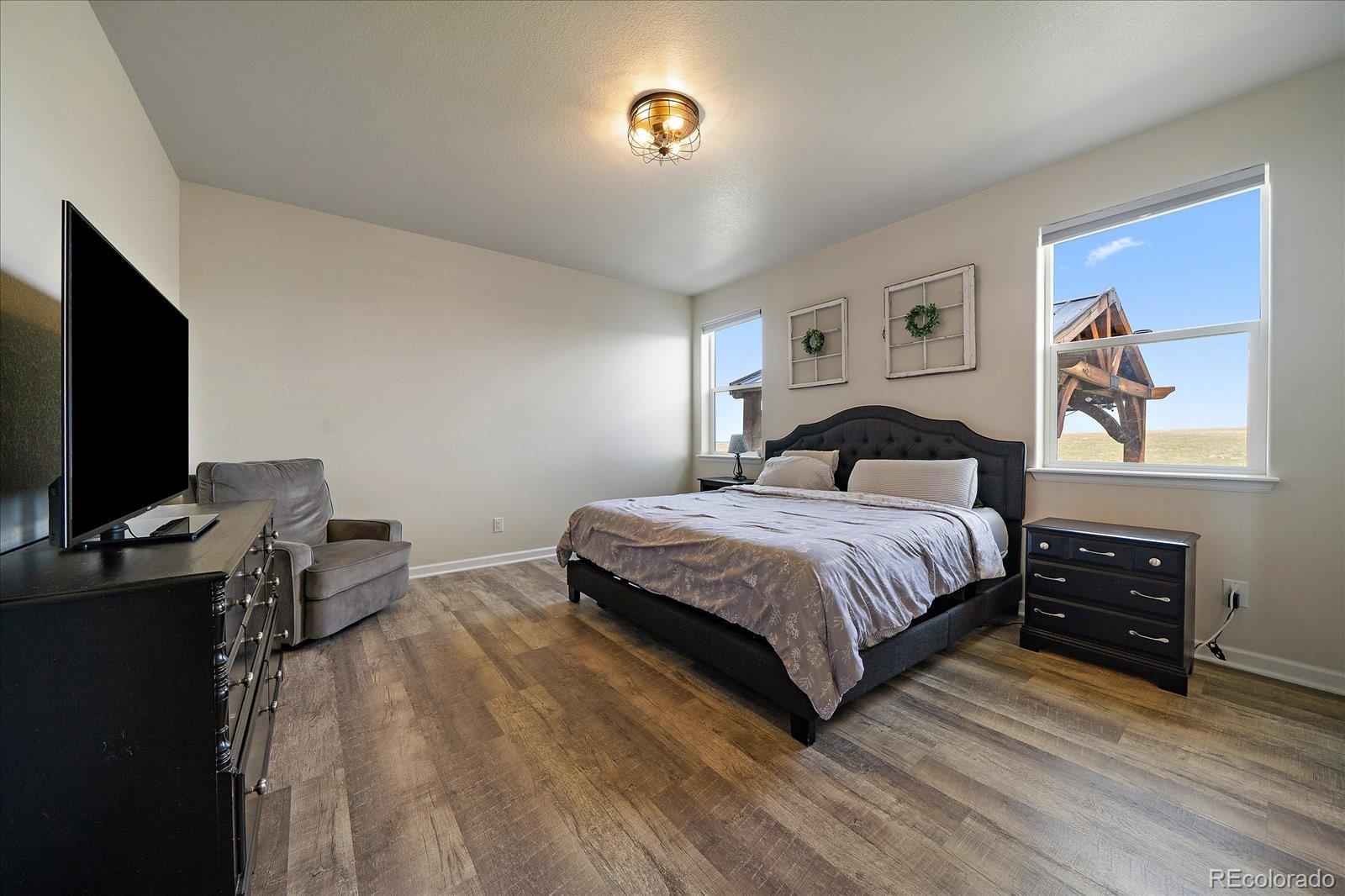 5607 En Joie Place Elizabeth CO 80107