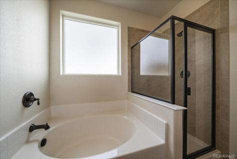 5607 En Joie Place Elizabeth CO 80107