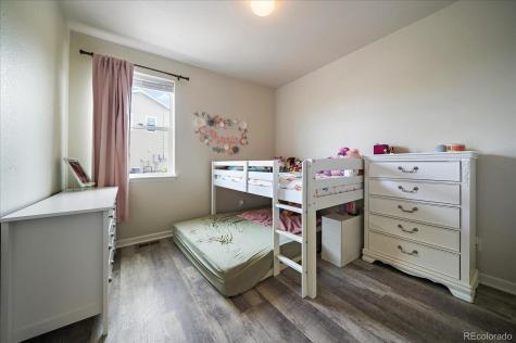 5607 En Joie Place Elizabeth CO 80107