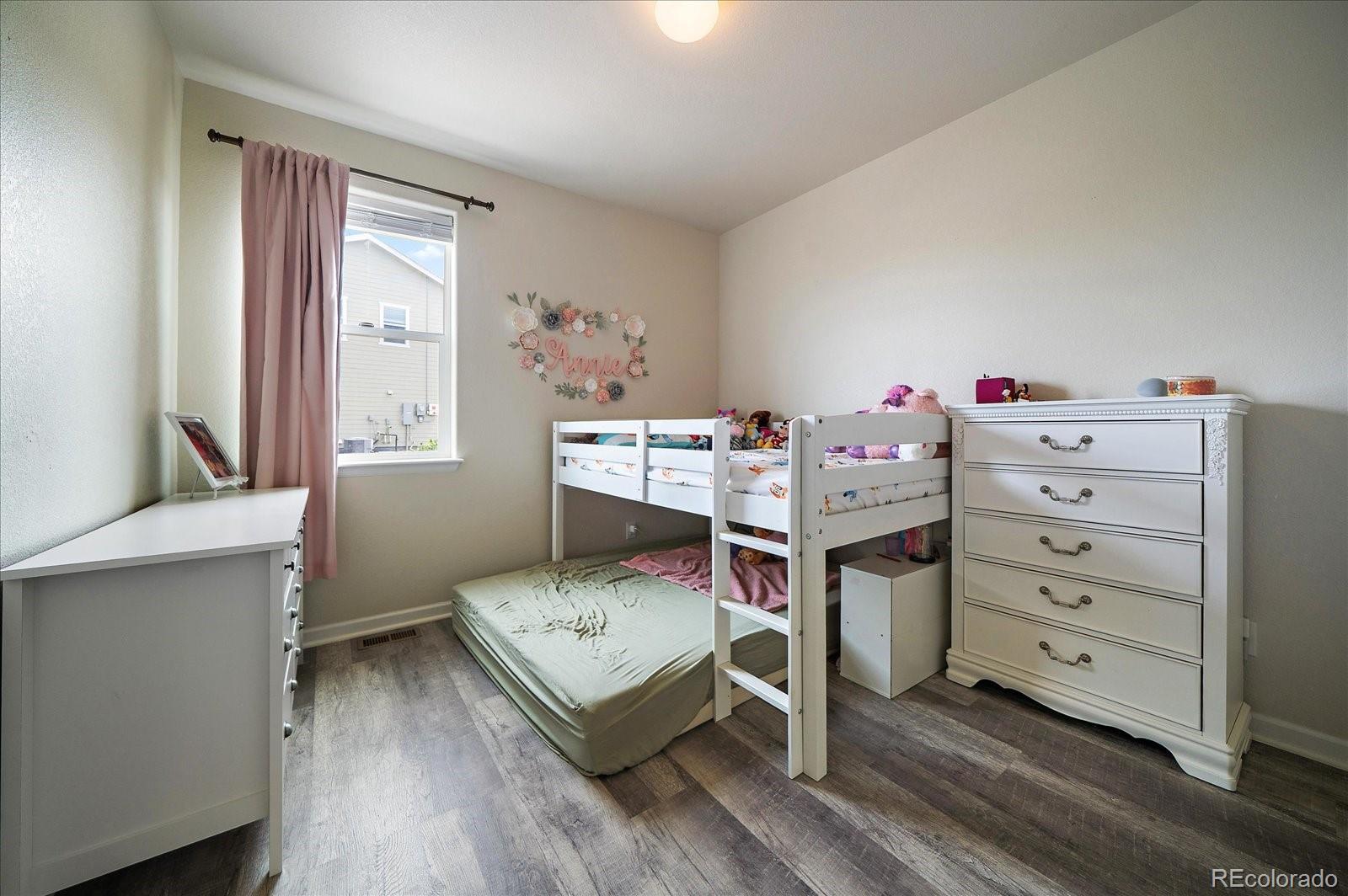 5607 En Joie Place Elizabeth CO 80107
