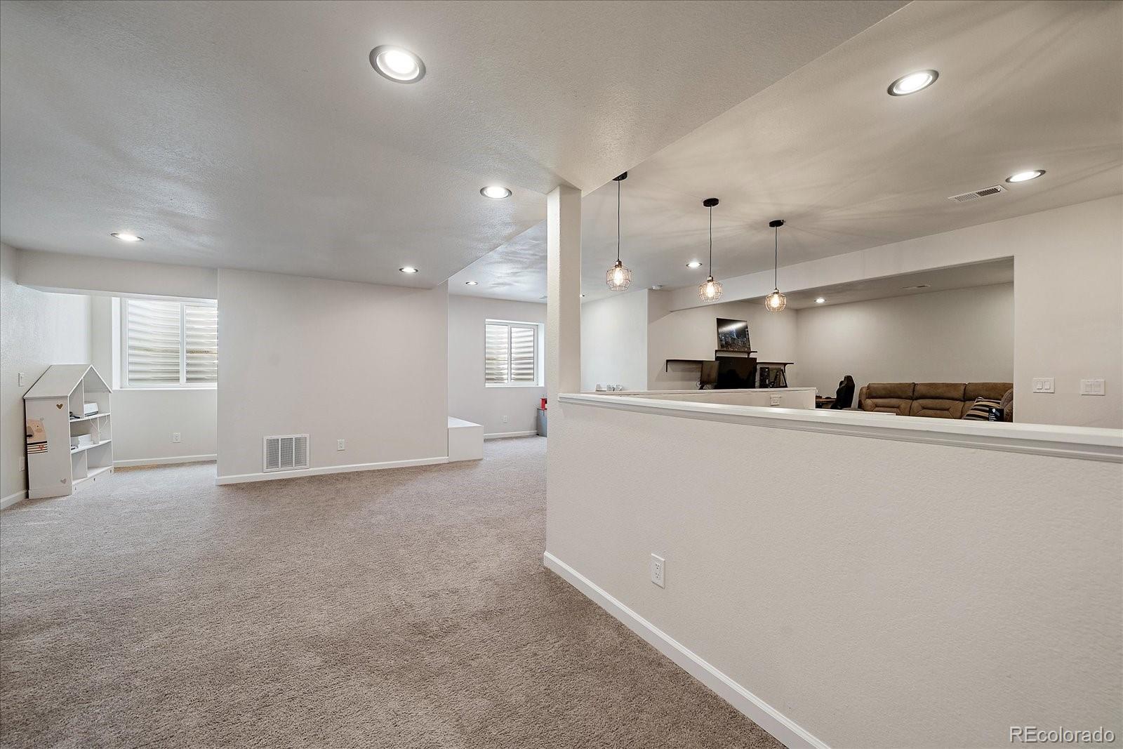 5607 En Joie Place Elizabeth CO 80107