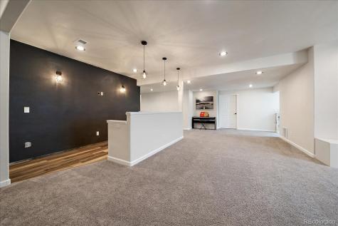 5607 En Joie Place Elizabeth CO 80107