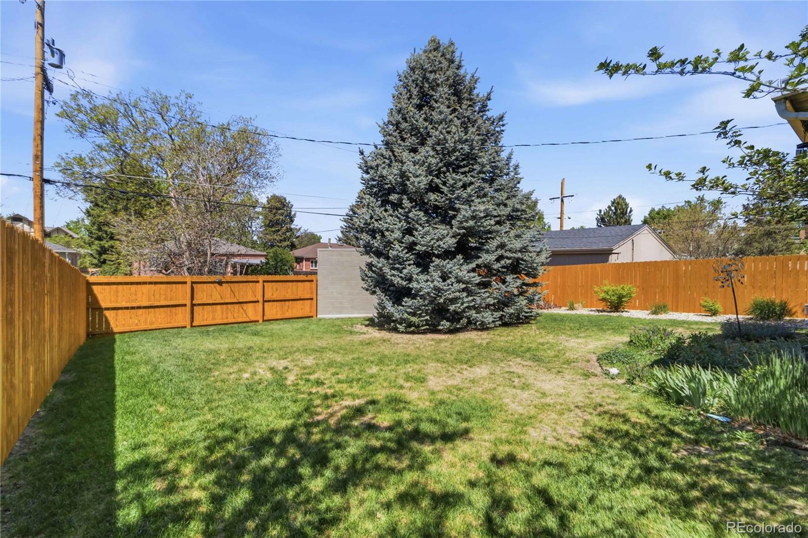 987 Glencoe Street Denver CO 80220