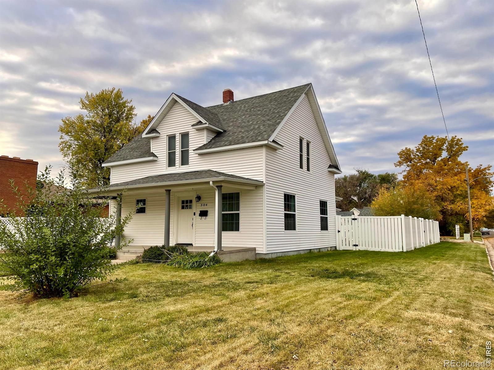 304 S High School Avenue Holyoke CO 80734