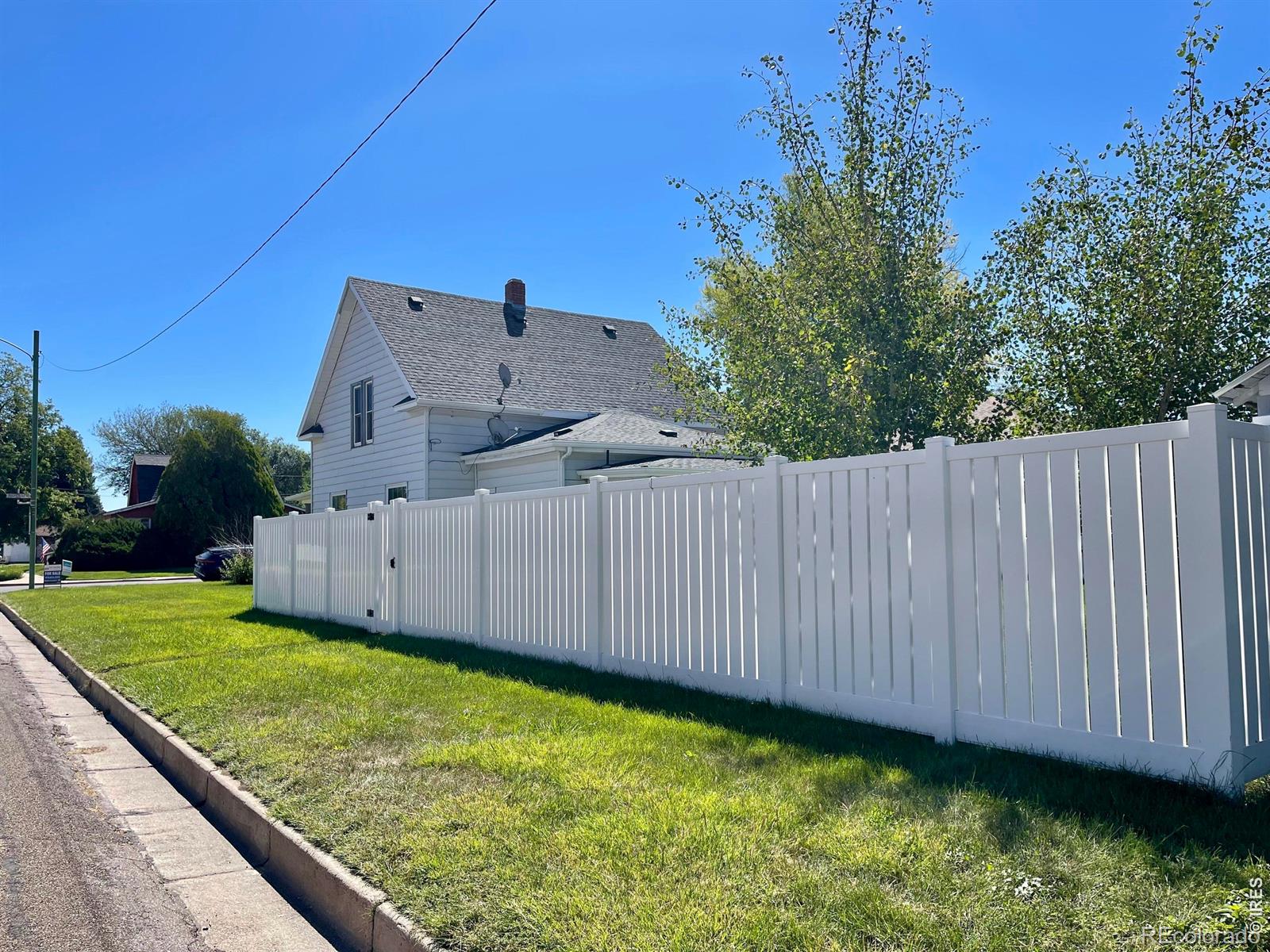 304 S High School Avenue Holyoke CO 80734