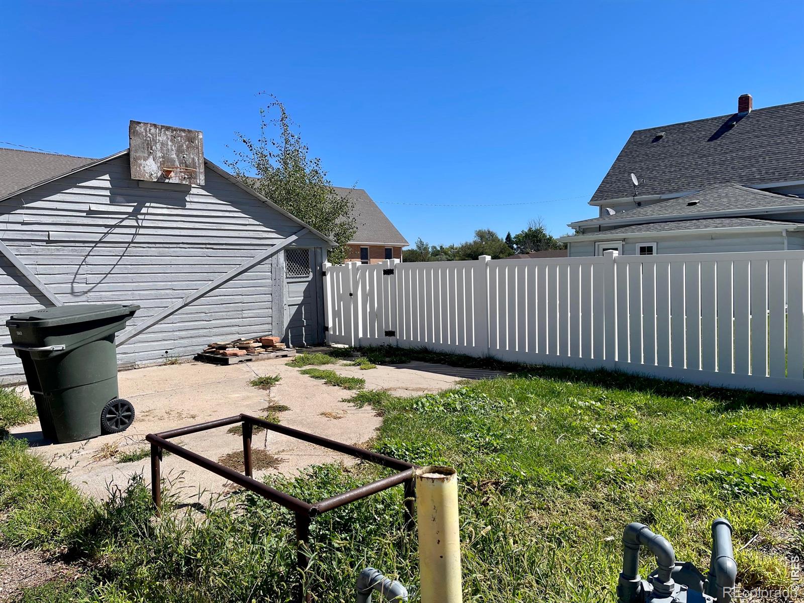 304 S High School Avenue Holyoke CO 80734