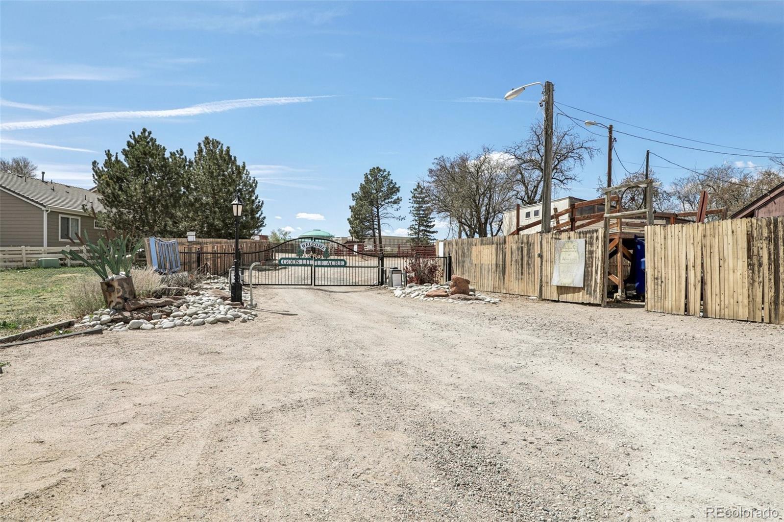 14883 E Maple Place Aurora CO 80012