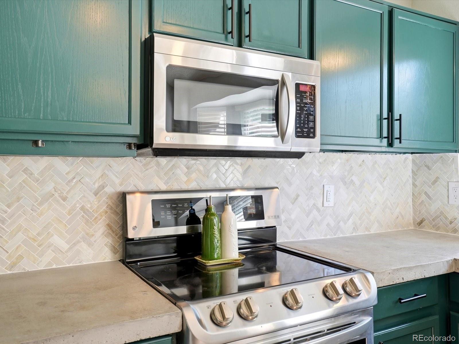 5452 S Valdai Way Aurora CO 80015