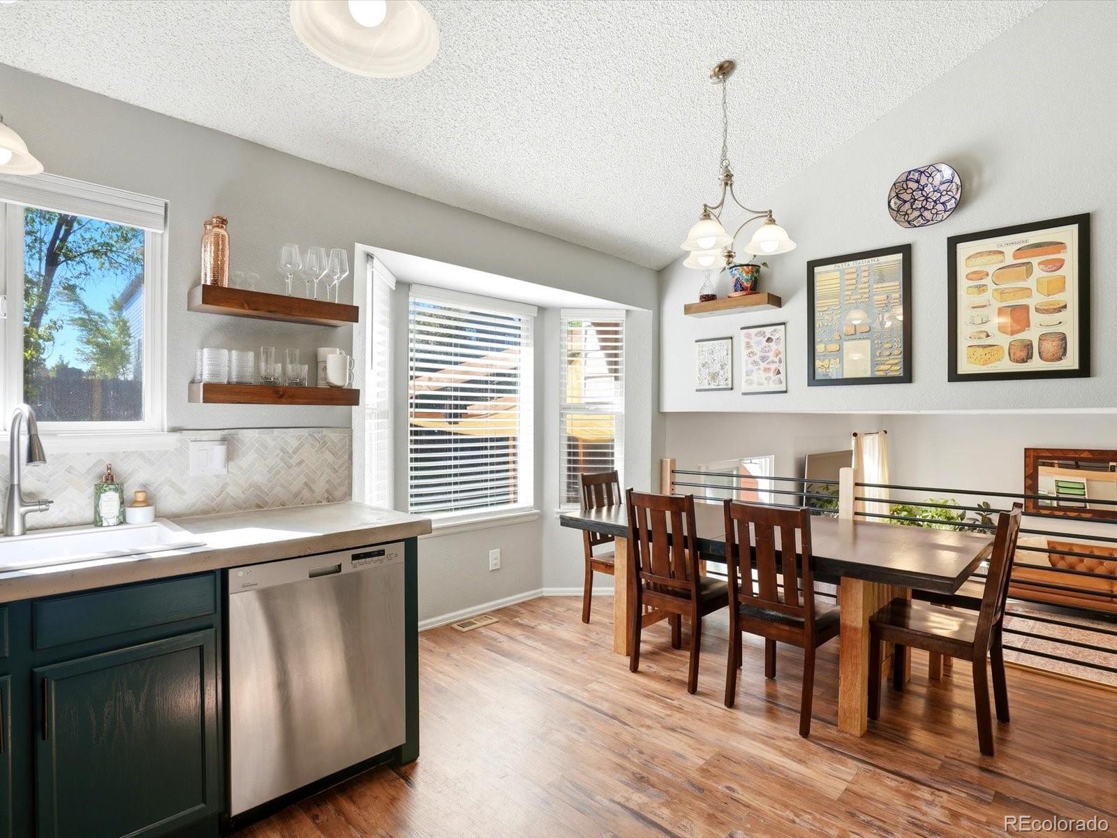 5452 S Valdai Way Aurora CO 80015