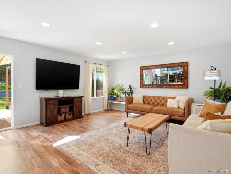 5452 S Valdai Way Aurora CO 80015