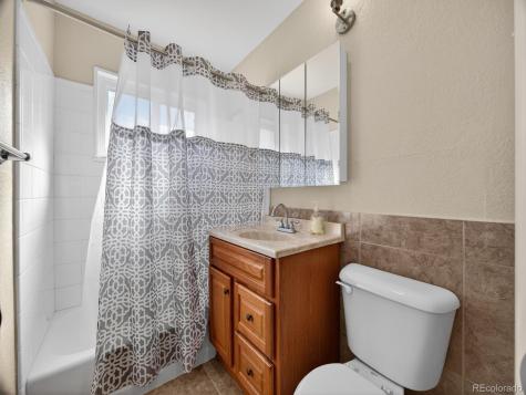 950 Jamaica Street Aurora CO 80010