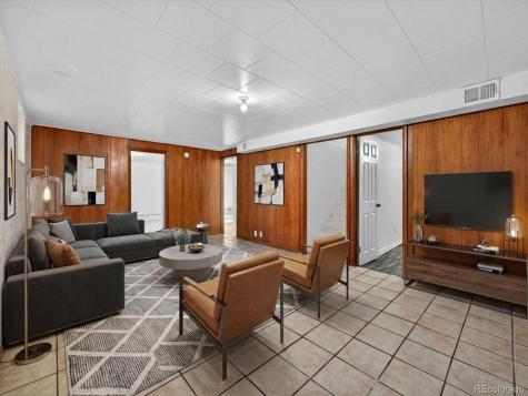 950 Jamaica Street Aurora CO 80010