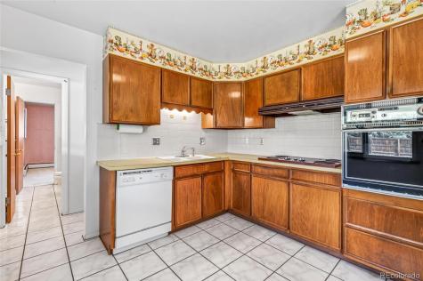 5051 W Geddes Circle Littleton CO 80128