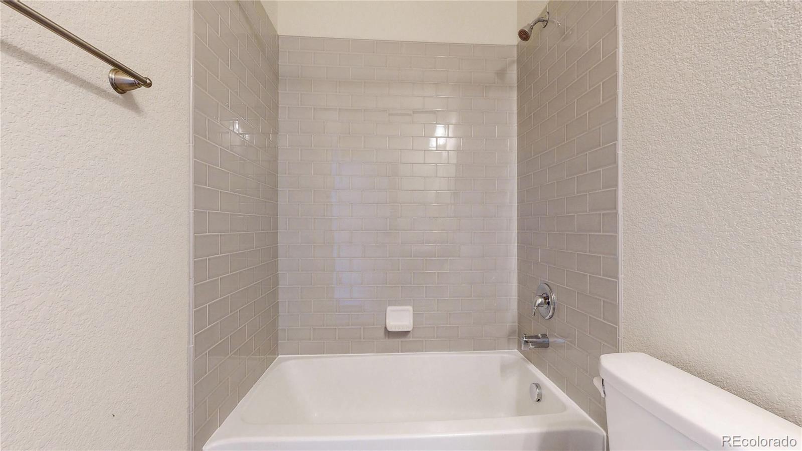 3335 Youngheart Way Castle Rock CO 80109