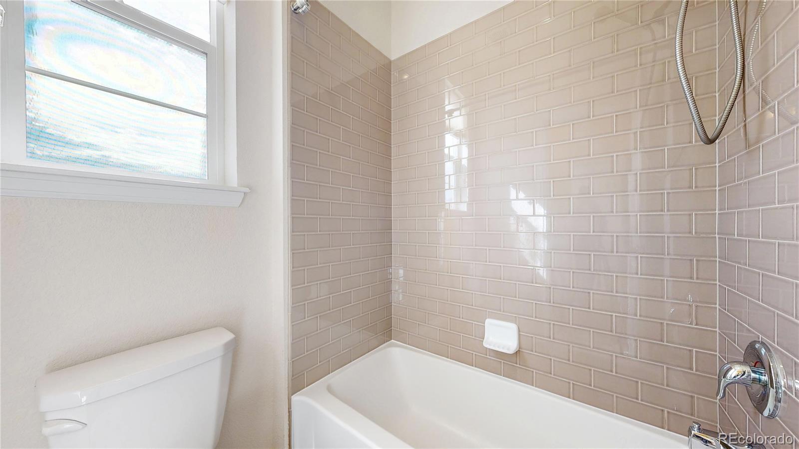 3335 Youngheart Way Castle Rock CO 80109