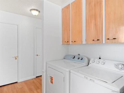 418 S Wheeling Way Aurora CO 80012