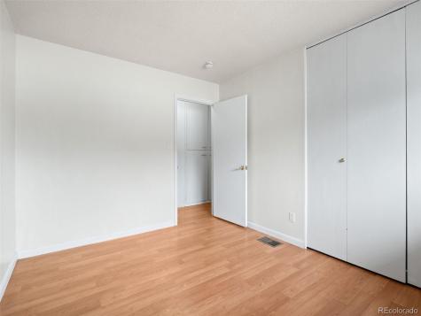 418 S Wheeling Way Aurora CO 80012