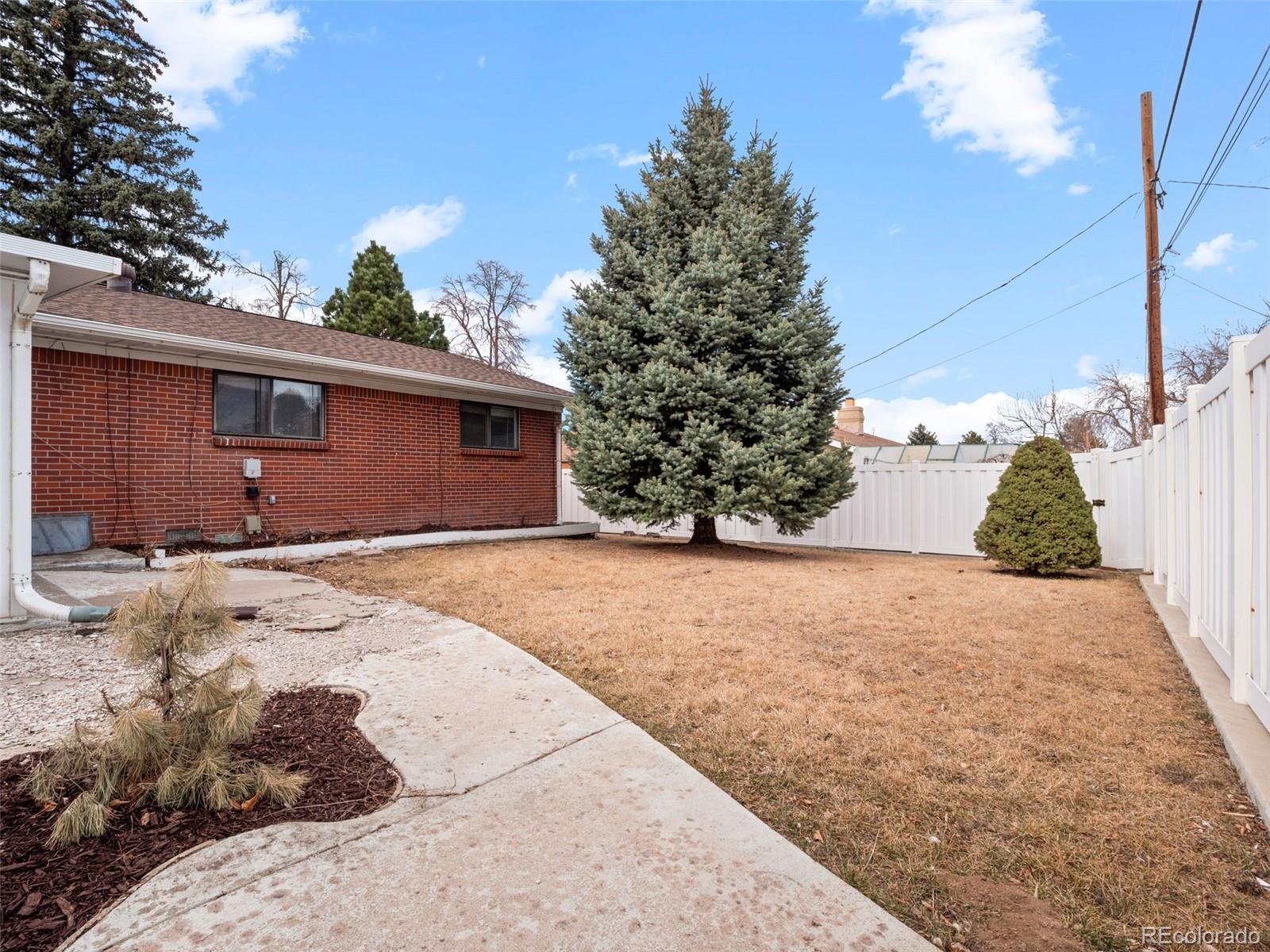 418 S Wheeling Way Aurora CO 80012