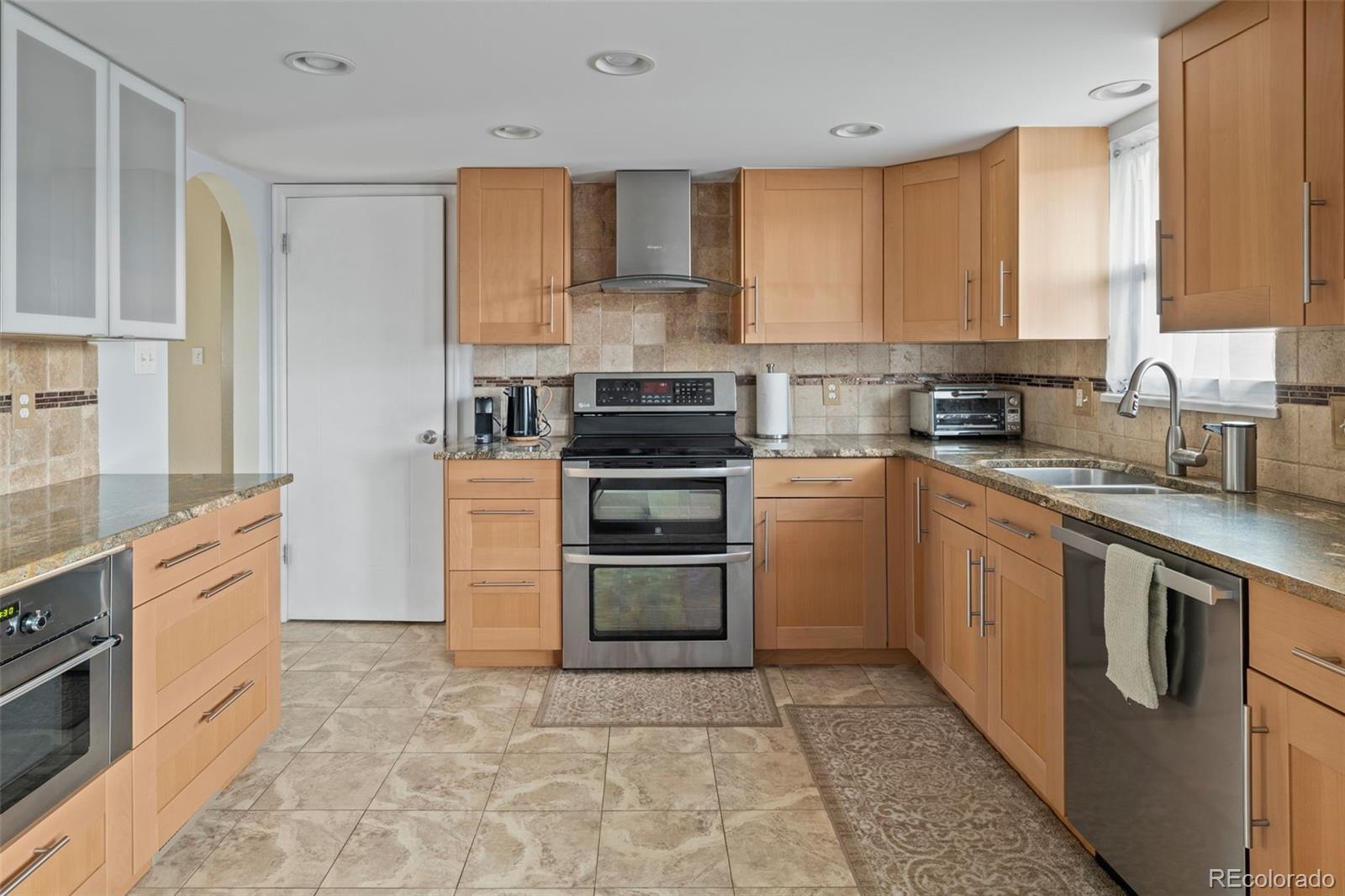 6854 S Willow Street Centennial CO 80112