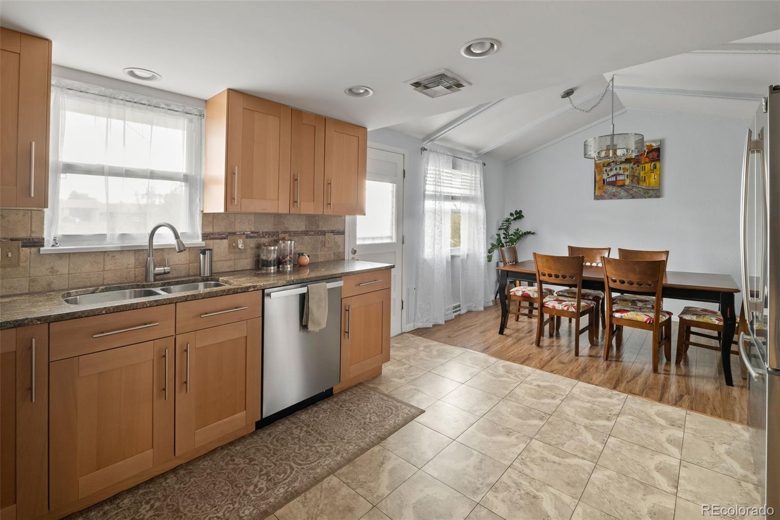 6854 S Willow Street Centennial CO 80112