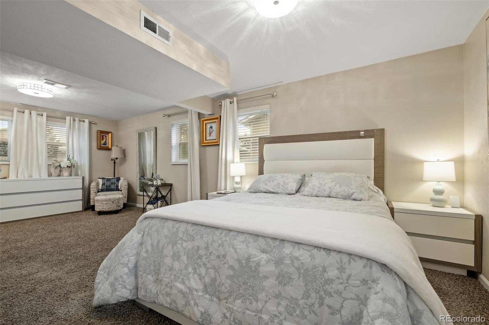 6854 S Willow Street Centennial CO 80112