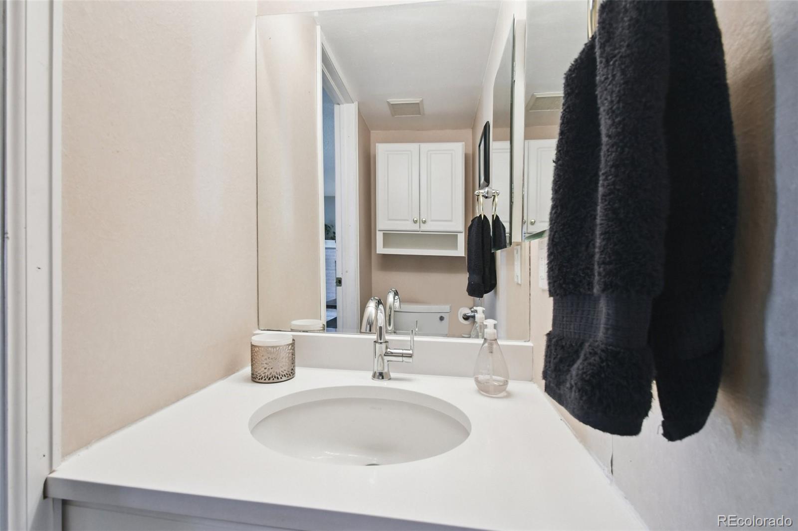 18160 E Bellewood Drive Aurora CO 80015