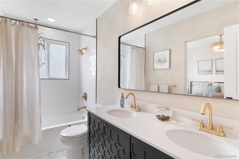 4465 S Eagle Circle Aurora CO 80015