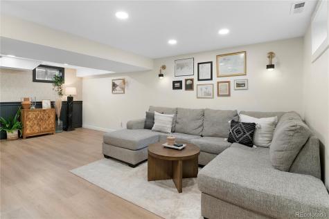 4465 S Eagle Circle Aurora CO 80015