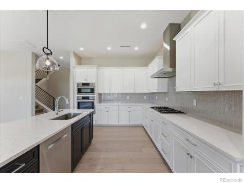 1768 Barefoot Drive Windsor CO 80550